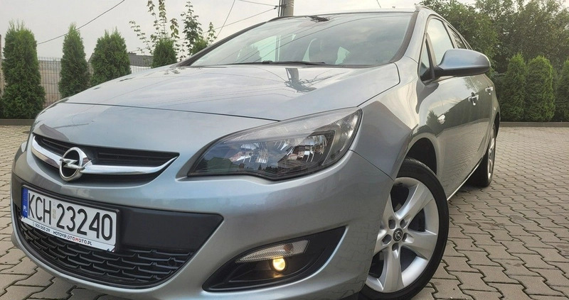Opel Astra cena 26990 przebieg: 260000, rok produkcji 2014 z Brzesko małe 742